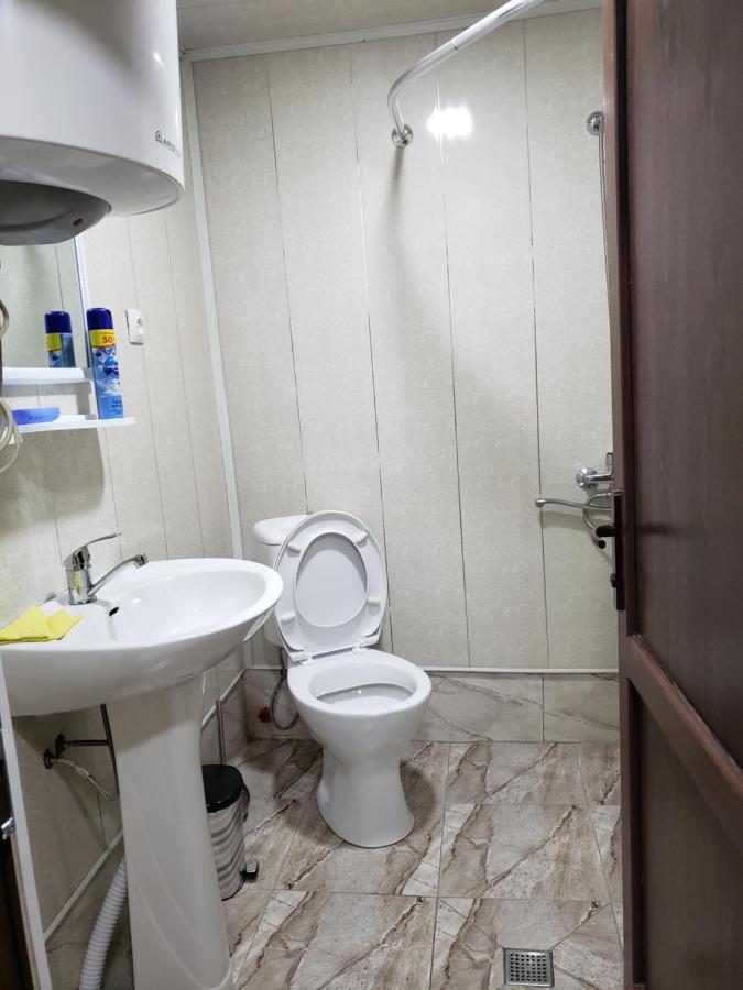 Guest House Nanu Mestia Exterior photo